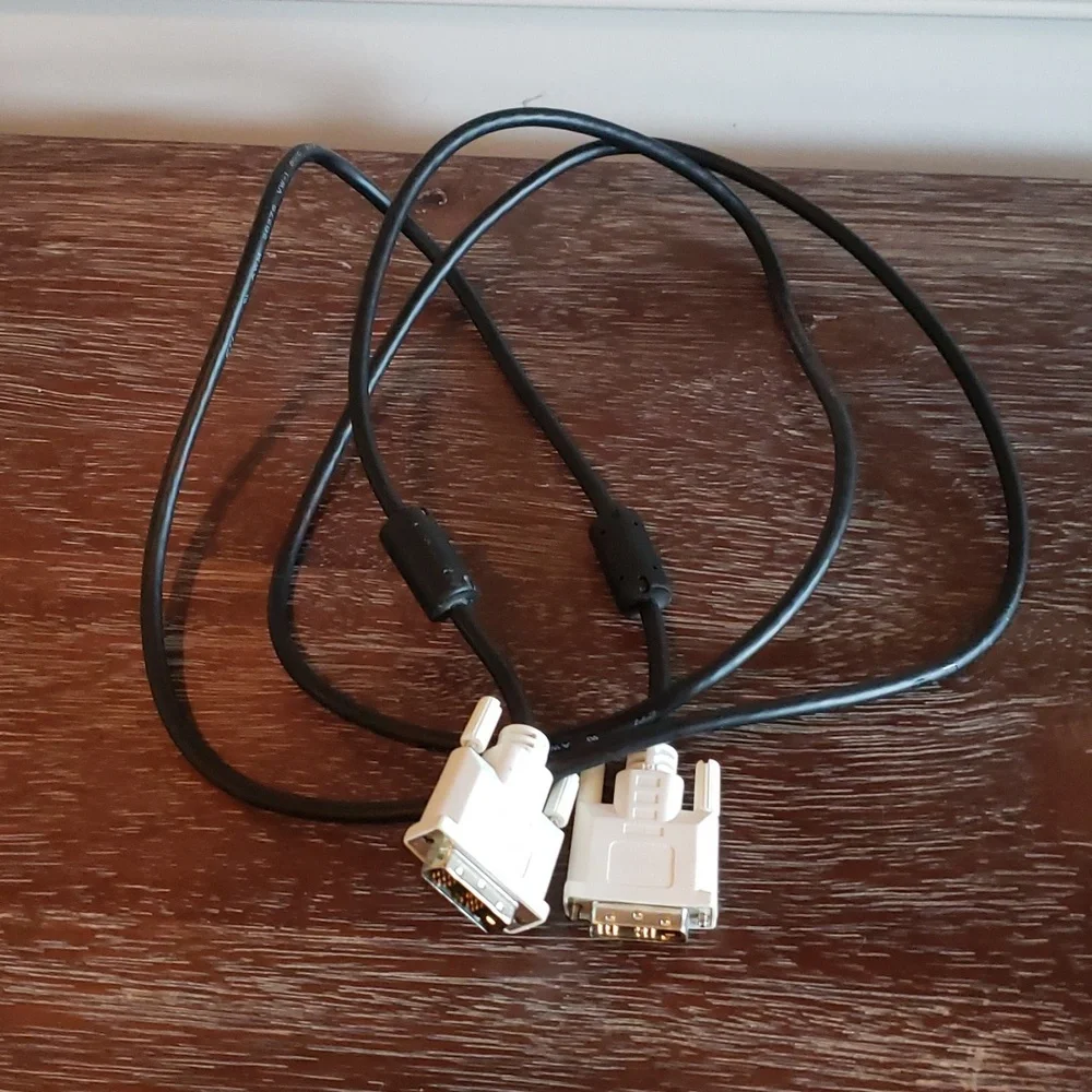 DVI to DVI Cable approx. 6 ft.